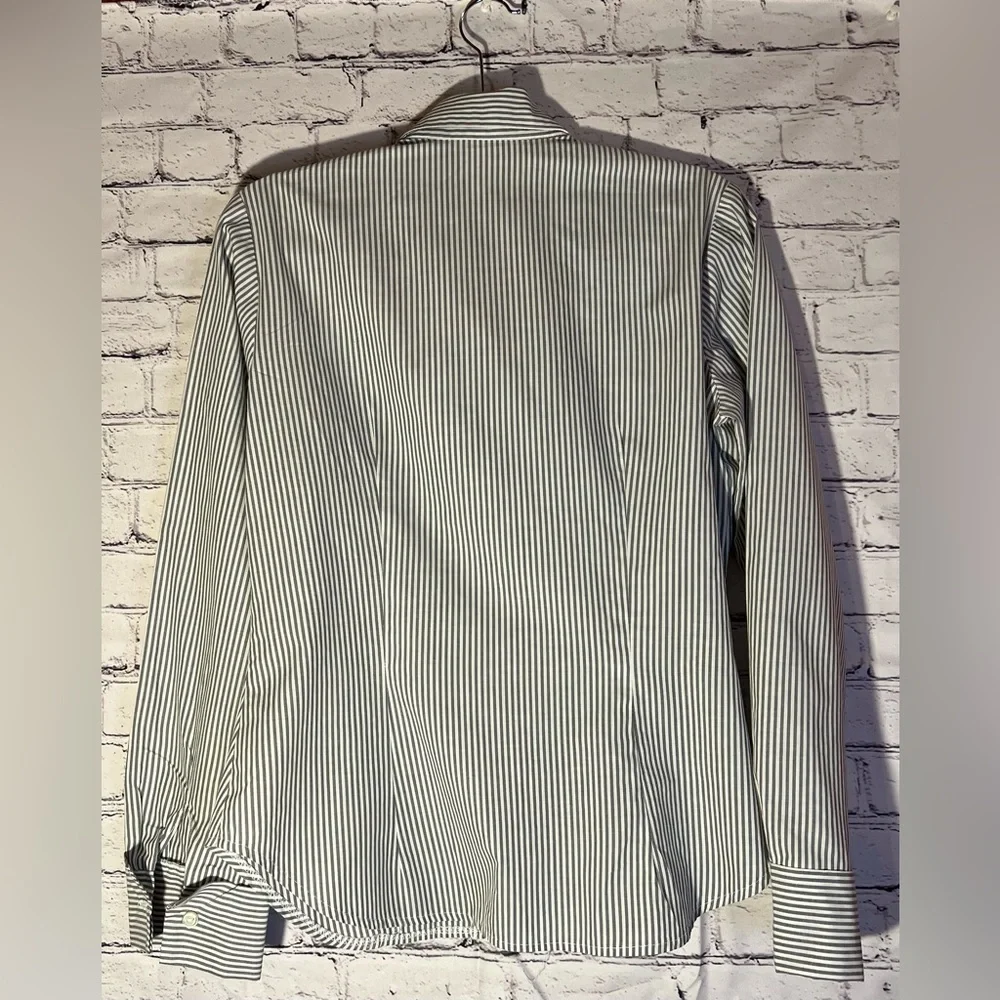 Mirrors Ladies gray pin stripes shirt. Button down front and buttons on sleeves. - Picture 2 of 7